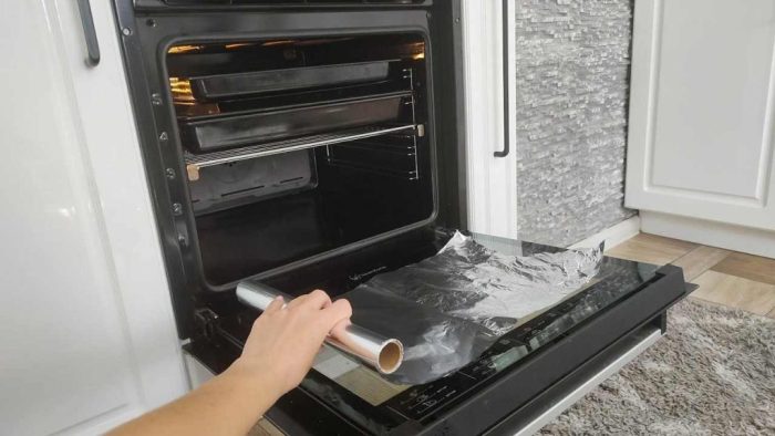 No te desesperes, el truco de la abuela para limpiar la suciedad del horno en 3 minutos.
